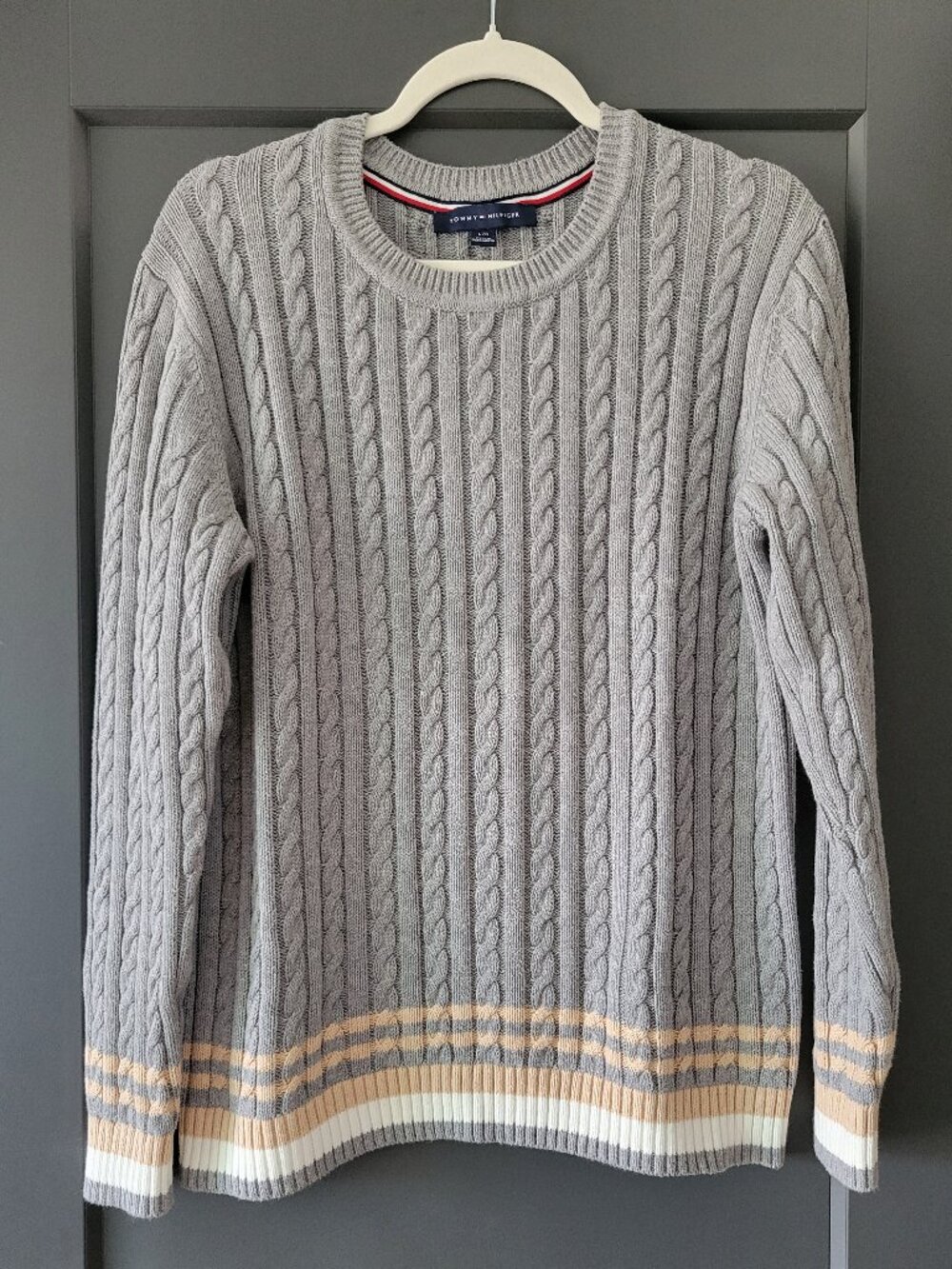 Tommy Hilfiger  Cable Knit Sweater Size L
